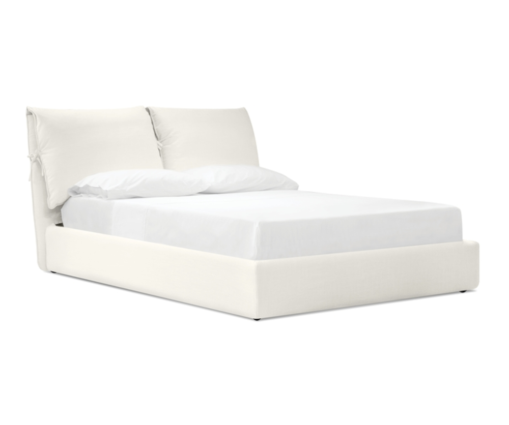 
          no blank-products/Panache-King-Bed-84200-silo-3.png
