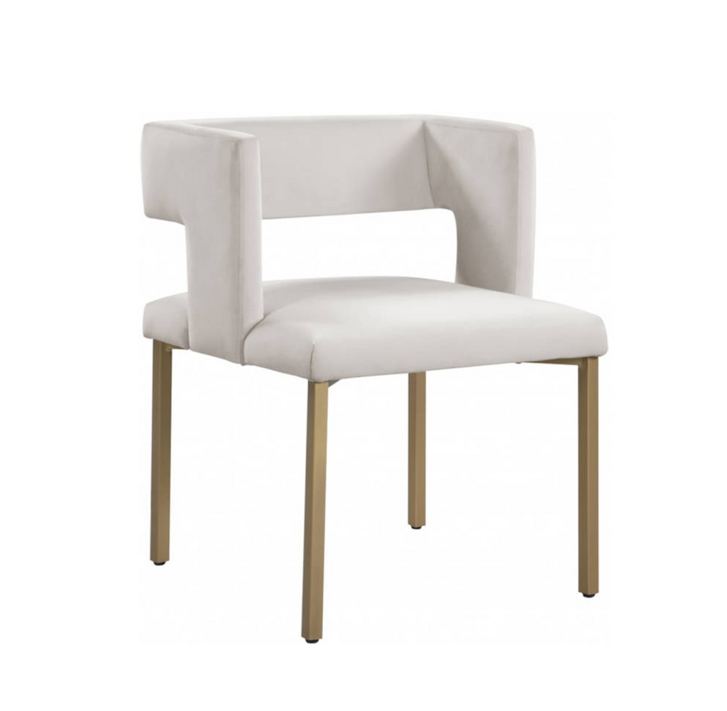 
          no blank-files/Earle_Dining_Chair_Beige_Velvet_88049.png