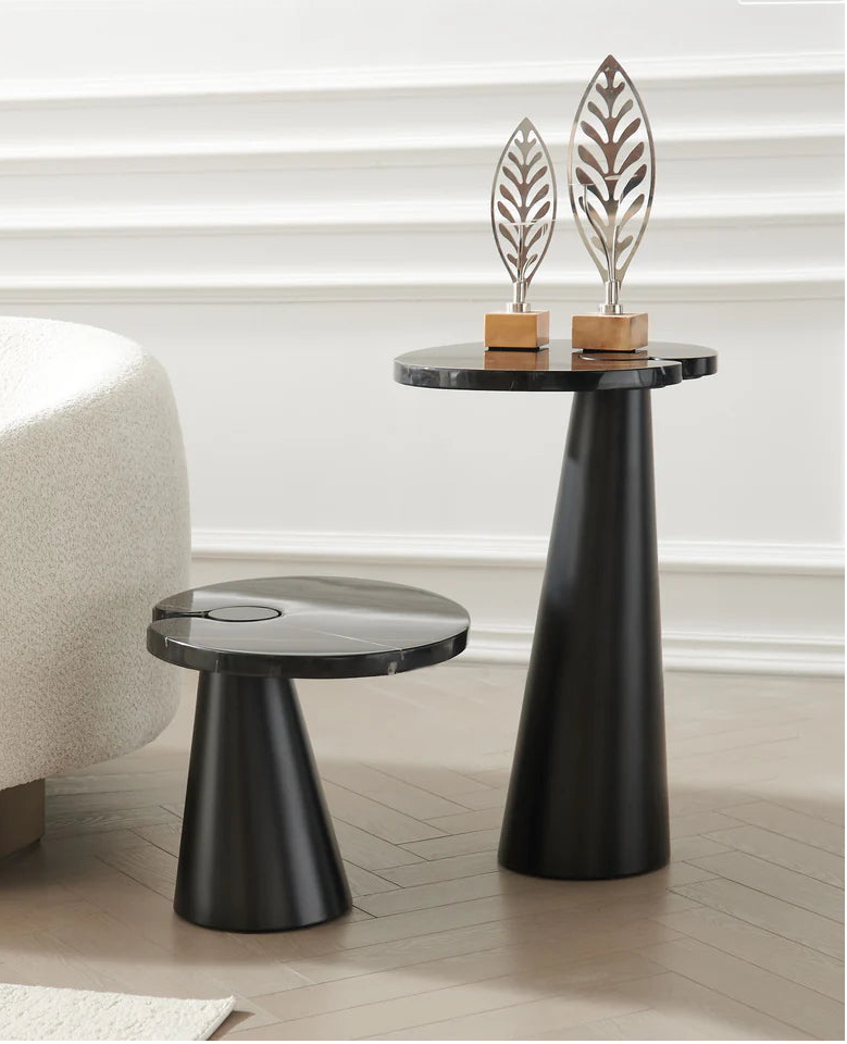 
          no blank-files/F31_Noufaro_Series_RS_2.webp