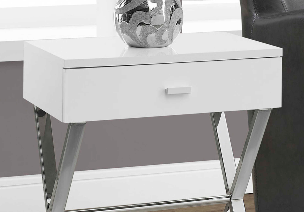 Julen Accent Table