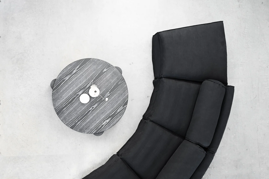 Nero 4pc. Sectional