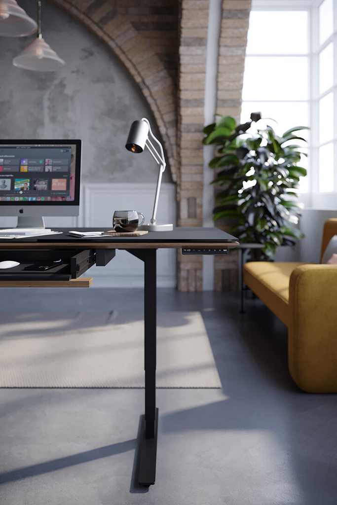 Prequel Standing Desk