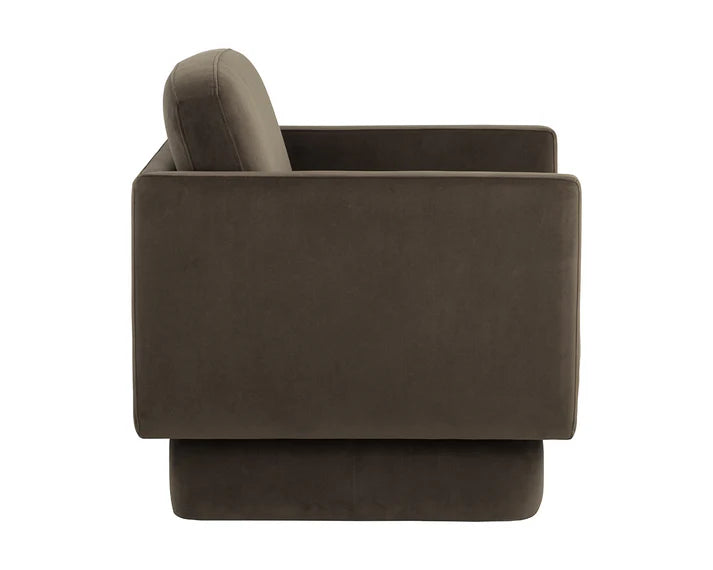 Thompson Accent Chair – Decorium