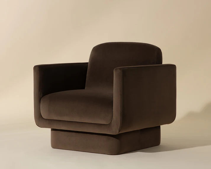 Thompson Accent Chair – Decorium