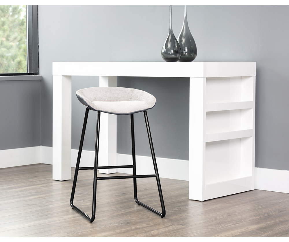 Walter Set of Two Counter Stools