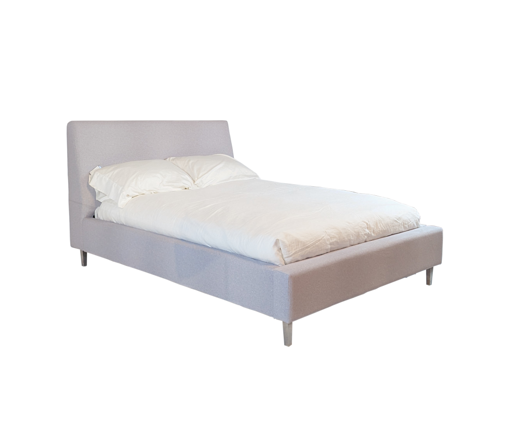 
          no blank-products/Easygoing-Bed-903888-Silo-2.png