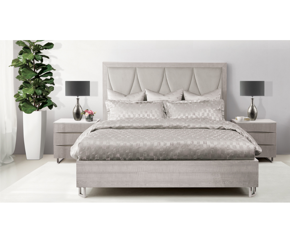 Fontaine King Panel Bed